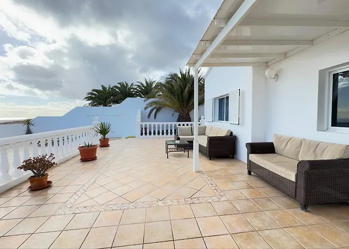 La Ventana Al Mar Villa Güime