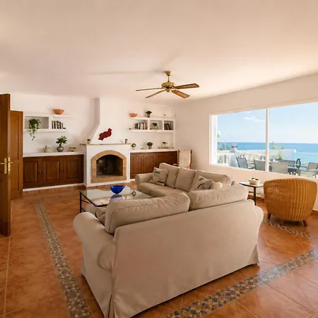 La Ventana Al Mar *