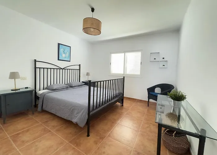 La Ventana Al Mar Villa Guime